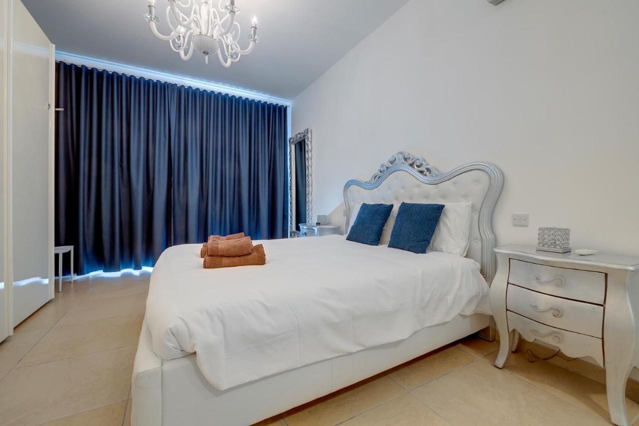 Seafront Apartment Sliema Ngoại thất bức ảnh